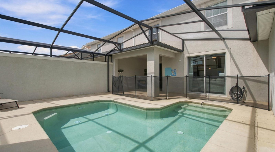 Davenport, Florida 33896, 4 Bedroom Bedrooms, ,3 Bathroombathrooms,Residential,For Sale,Stinger Dr,0,Mfrs5158716