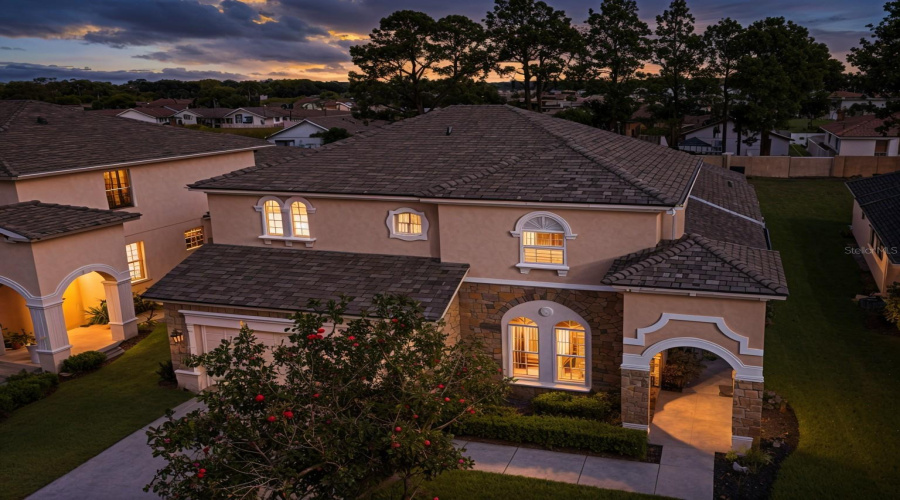 Davenport, Florida 33897, 5 Bedroom Bedrooms, ,4 Bathroombathrooms,Residential,For Sale,Calabay Parc,0,Mfrs5158662
