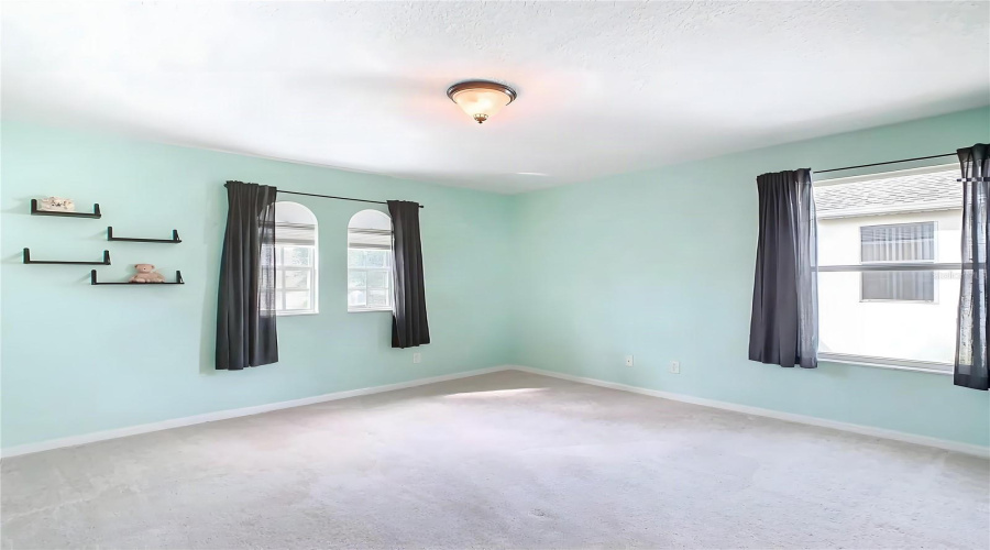 Davenport, Florida 33897, 5 Bedroom Bedrooms, ,4 Bathroombathrooms,Residential,For Sale,Calabay Parc,0,Mfrs5158662