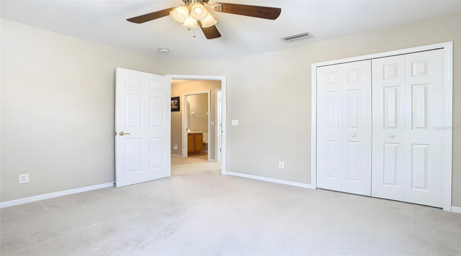 Davenport, Florida 33897, 5 Bedroom Bedrooms, ,4 Bathroombathrooms,Residential,For Sale,Calabay Parc,0,Mfrs5158662
