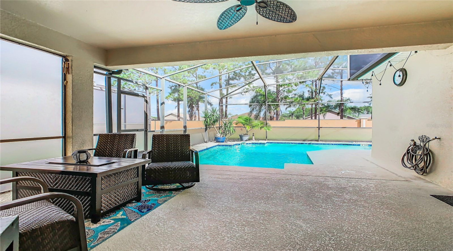 Davenport, Florida 33897, 5 Bedroom Bedrooms, ,4 Bathroombathrooms,Residential,For Sale,Calabay Parc,0,Mfrs5158662