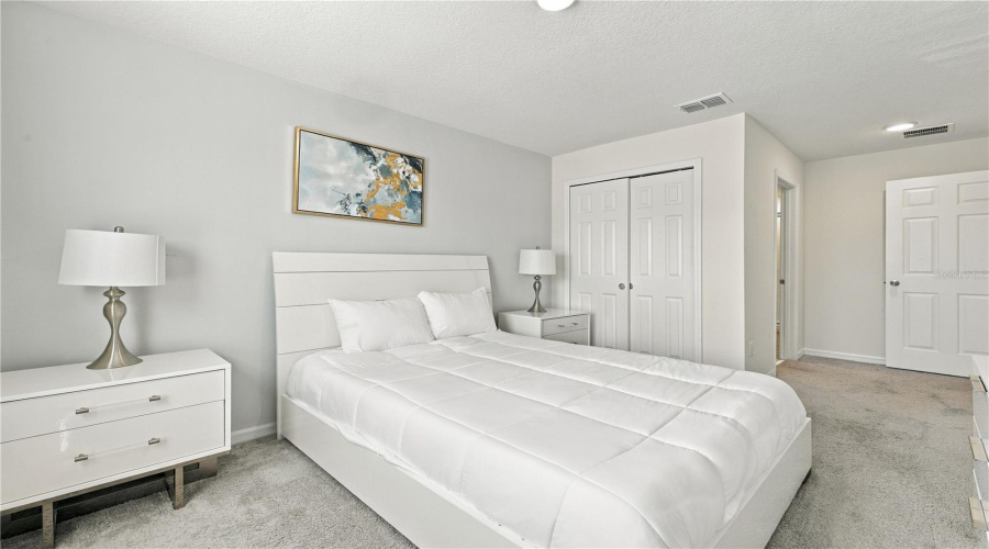 Kissimmee, Florida 34747, 5 Bedroom Bedrooms, ,4 Bathroombathrooms,Residential,For Sale,Fleming Mist,0,Mfro6446661