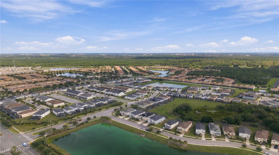 Kissimmee, Florida 34747, 5 Bedroom Bedrooms, ,4 Bathroombathrooms,Residential,For Sale,Fleming Mist,0,Mfro6446661
