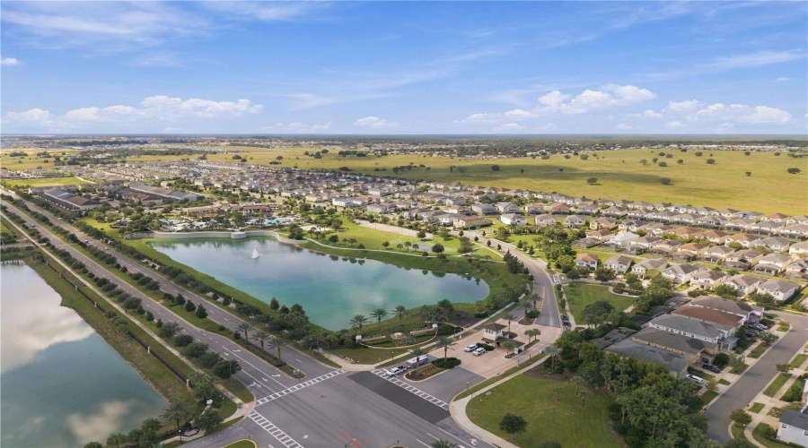 Kissimmee, Florida 34747, 5 Bedroom Bedrooms, ,4 Bathroombathrooms,Residential,For Sale,Fleming Mist,0,Mfro6446661