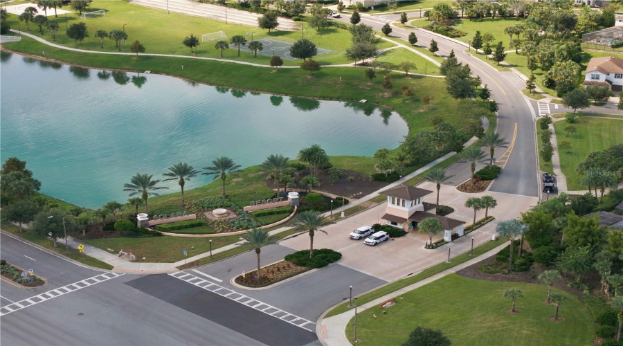Kissimmee, Florida 34747, 5 Bedroom Bedrooms, ,4 Bathroombathrooms,Residential,For Sale,Fleming Mist,0,Mfro6446661