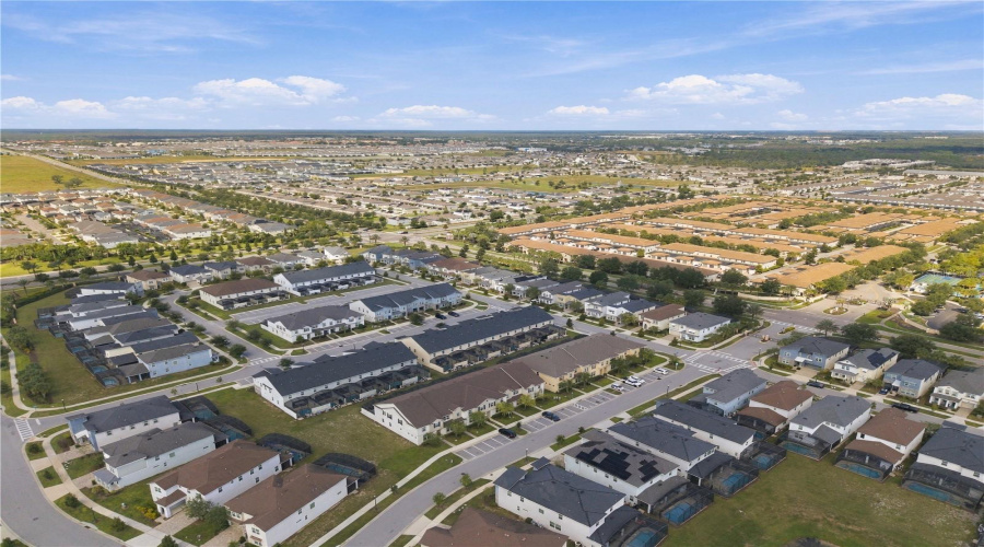 Kissimmee, Florida 34747, 5 Bedroom Bedrooms, ,4 Bathroombathrooms,Residential,For Sale,Fleming Mist,0,Mfro6446661