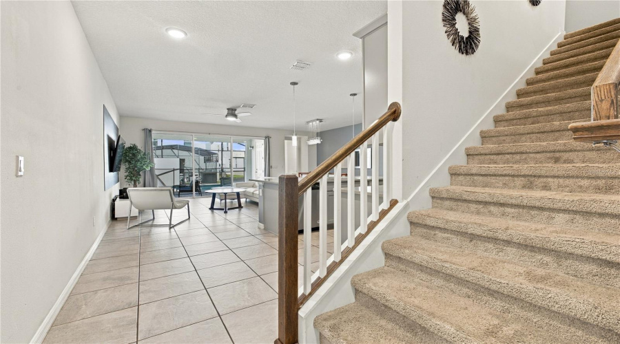 Kissimmee, Florida 34747, 5 Bedroom Bedrooms, ,4 Bathroombathrooms,Residential,For Sale,Fleming Mist,0,Mfro6446661