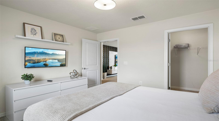 Davenport, Florida 33897, 7 Bedroom Bedrooms, ,5 Bathroombathrooms,Residential,For Sale,Aloha,0,Mfro6446555