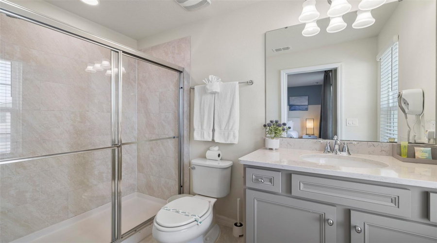 Davenport, Florida 33897, 7 Bedroom Bedrooms, ,5 Bathroombathrooms,Residential,For Sale,Aloha,0,Mfro6446555