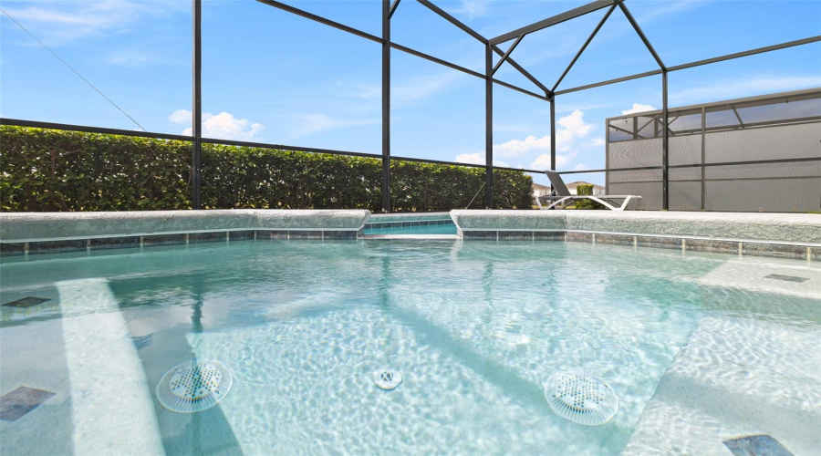 Davenport, Florida 33897, 7 Bedroom Bedrooms, ,5 Bathroombathrooms,Residential,For Sale,Aloha,0,Mfro6446555