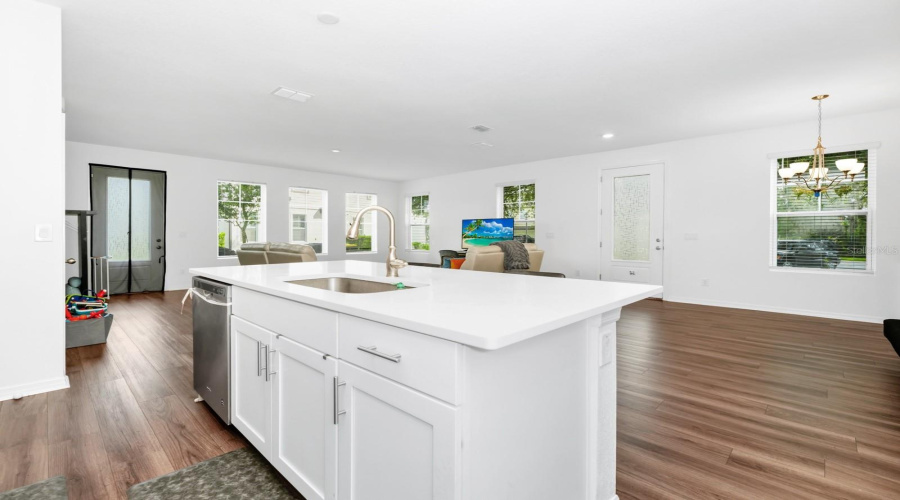 Davenport, Florida 33896, 3 Bedroom Bedrooms, ,2 Bathroombathrooms,Residential,For Sale,Benoi,0,Mfro6447014