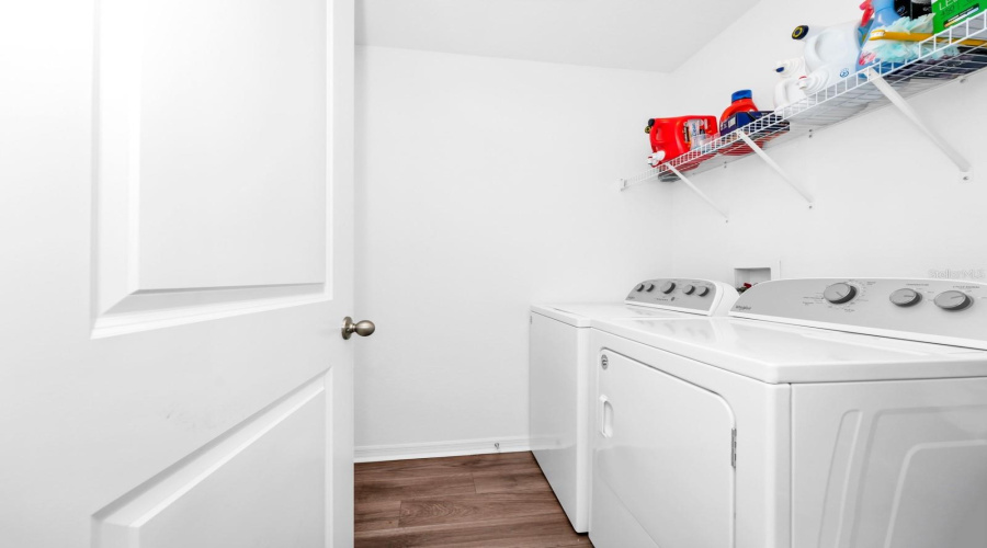 Davenport, Florida 33896, 3 Bedroom Bedrooms, ,2 Bathroombathrooms,Residential,For Sale,Benoi,0,Mfro6447014