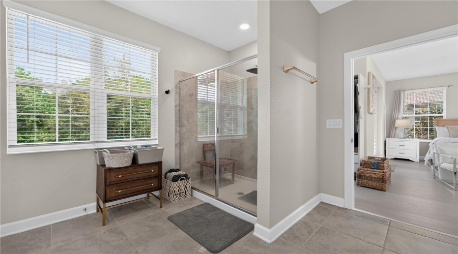 Davenport, Florida 33896, 5 Bedroom Bedrooms, ,3 Bathroombathrooms,Residential,For Sale,Shinnecock Hills,0,Mfrs5158381