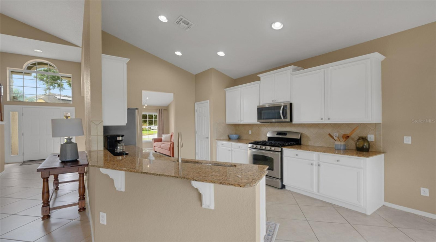 Davenport, Florida 33837, 3 Bedroom Bedrooms, ,3 Bathroombathrooms,Residential,For Sale,Del Sol,0,Mfrs5156781