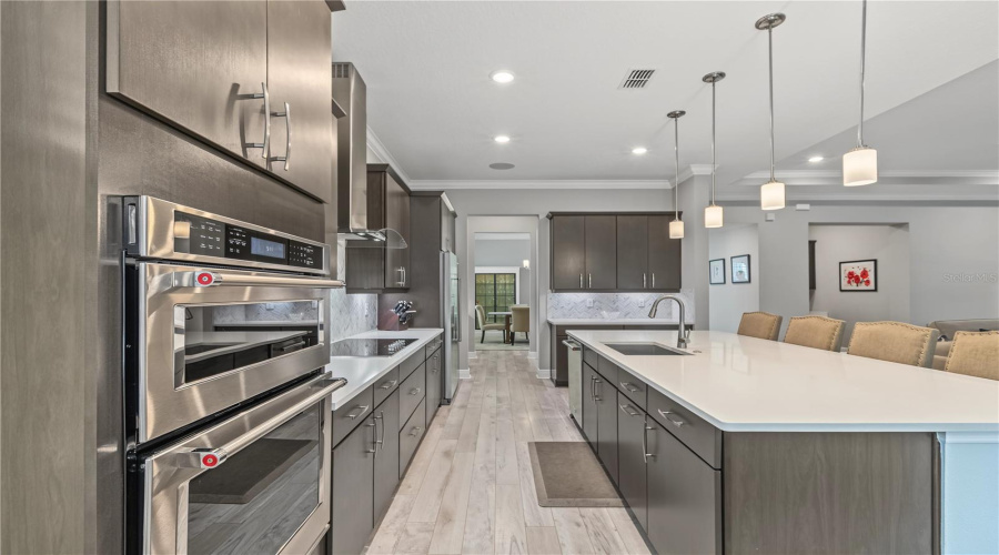 Orlando, Florida 32836, 4 Bedroom Bedrooms, ,3 Bathroombathrooms,Residential,For Sale,Ludington,0,Mfro6446386