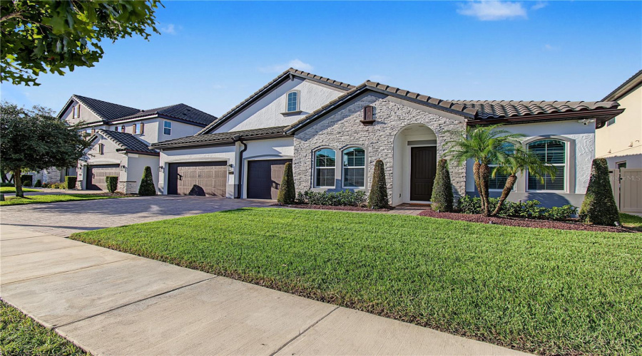 Orlando, Florida 32836, 4 Bedroom Bedrooms, ,3 Bathroombathrooms,Residential,For Sale,Ludington,0,Mfro6446386