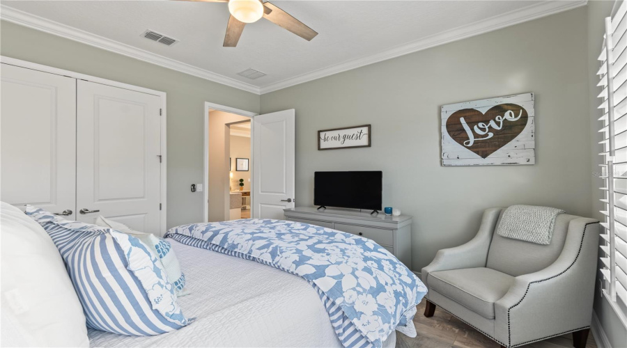 Orlando, Florida 32836, 4 Bedroom Bedrooms, ,3 Bathroombathrooms,Residential,For Sale,Ludington,0,Mfro6446386