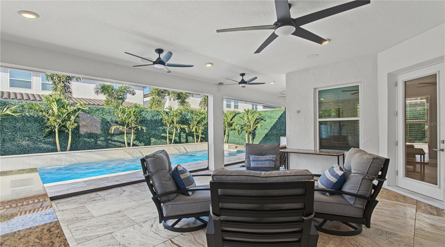 Orlando, Florida 32836, 4 Bedroom Bedrooms, ,3 Bathroombathrooms,Residential,For Sale,Ludington,0,Mfro6446386