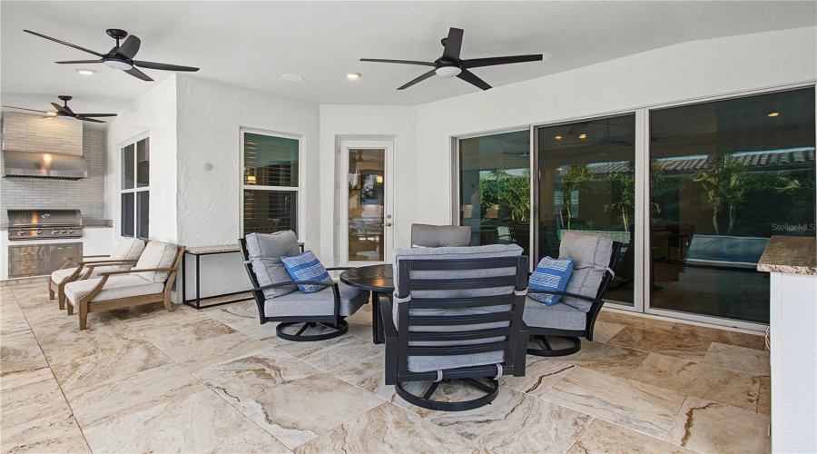 Orlando, Florida 32836, 4 Bedroom Bedrooms, ,3 Bathroombathrooms,Residential,For Sale,Ludington,0,Mfro6446386