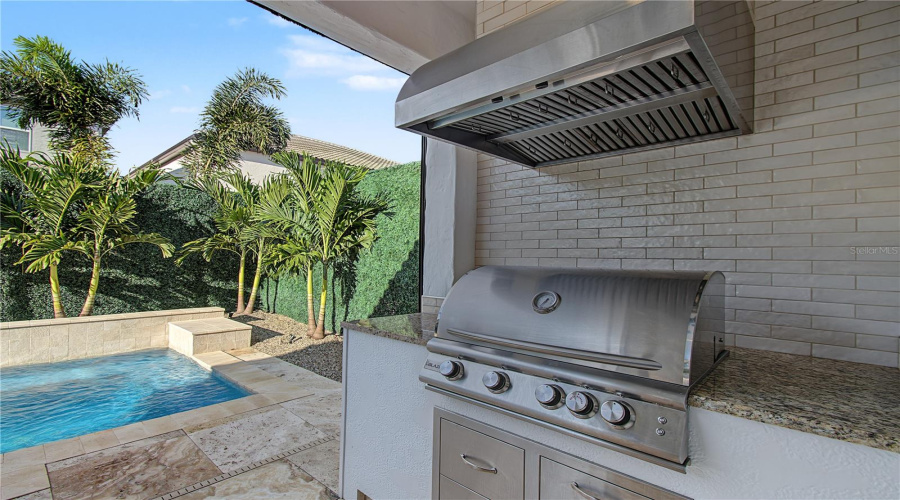 Orlando, Florida 32836, 4 Bedroom Bedrooms, ,3 Bathroombathrooms,Residential,For Sale,Ludington,0,Mfro6446386