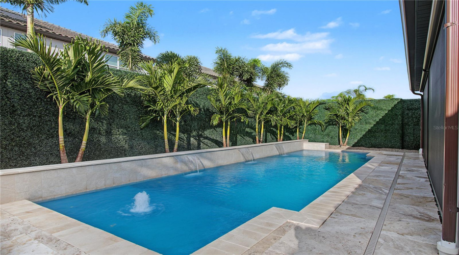 Orlando, Florida 32836, 4 Bedroom Bedrooms, ,3 Bathroombathrooms,Residential,For Sale,Ludington,0,Mfro6446386