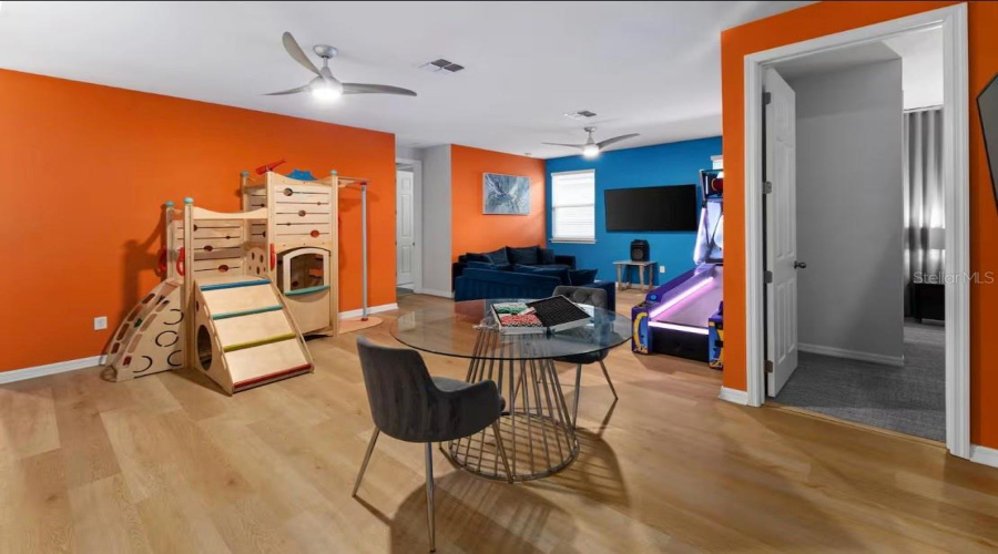 Kissimmee, Florida 34747, 9 Bedroom Bedrooms, ,6 Bathroombathrooms,Residential,For Sale,Caribbean View,0,Mfrs5158693