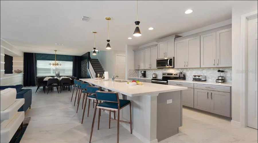 Kissimmee, Florida 34747, 9 Bedroom Bedrooms, ,6 Bathroombathrooms,Residential,For Sale,Caribbean View,0,Mfrs5158693