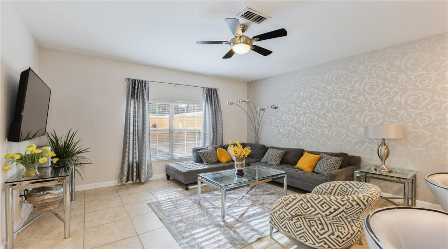Kissimmee, Florida 34747, 4 Bedroom Bedrooms, ,3 Bathroombathrooms,Residential,For Sale,Banana Palm,0,Mfro6446672