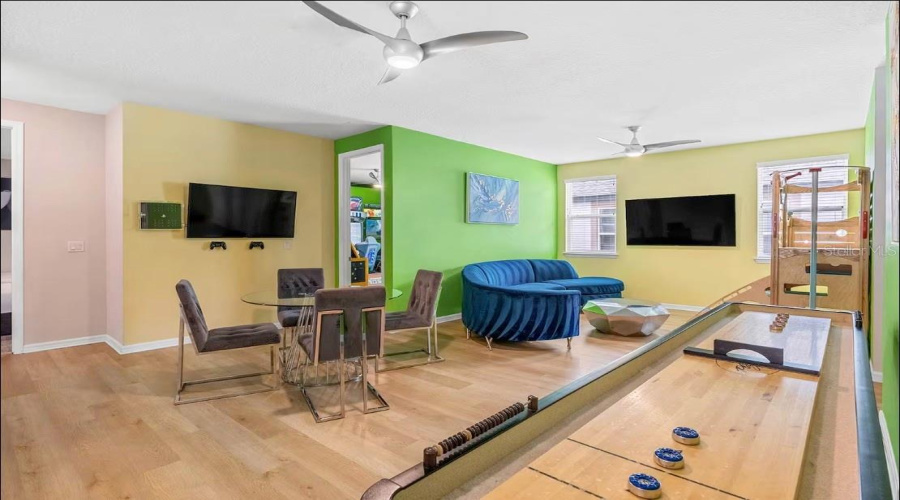 Kissimmee, Florida 34747, 9 Bedroom Bedrooms, ,6 Bathroombathrooms,Residential,For Sale,Caribbean View,0,Mfrs5158705