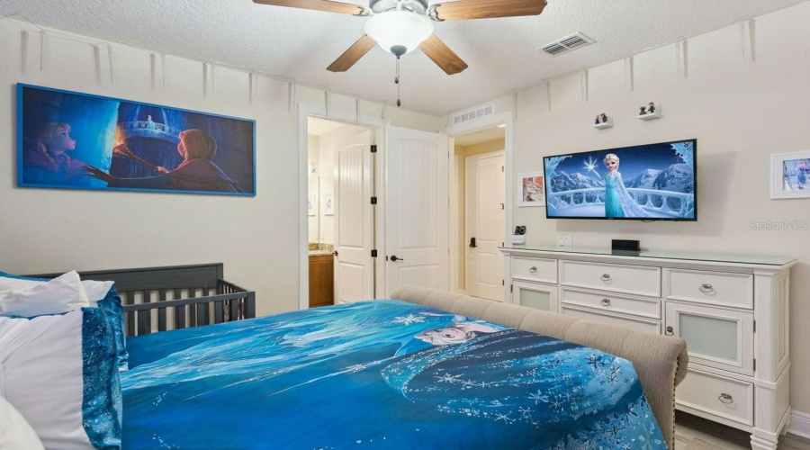Kissimmee, Florida 34747, 6 Bedroom Bedrooms, ,6 Bathroombathrooms,Residential,For Sale,Brookhurst,0,Mfra4708368