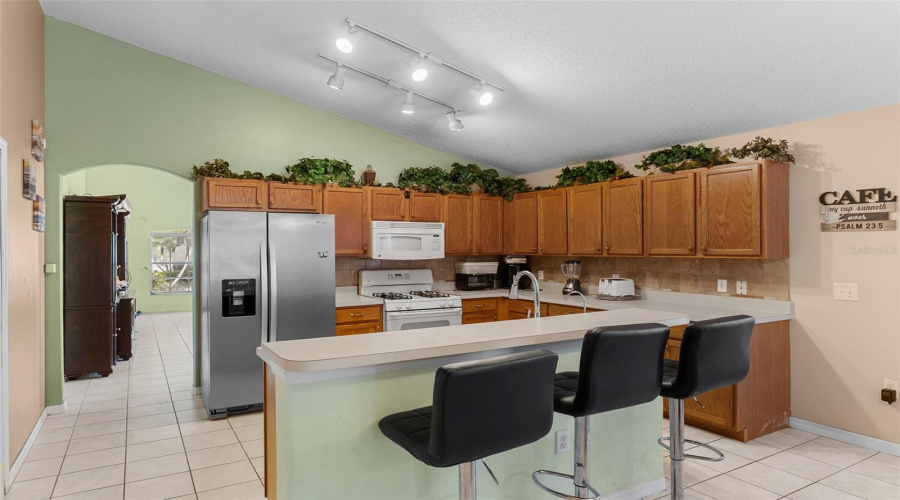 Davenport, Florida 33837, 4 Bedroom Bedrooms, ,2 Bathroombathrooms,Residential,For Sale,Jessamine,0,Mfro6366970