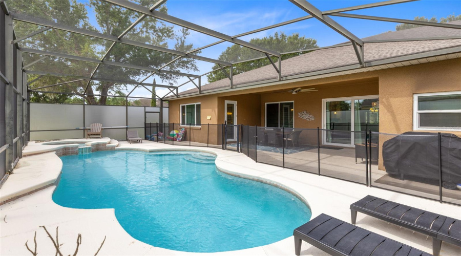 Kissimmee, Florida 34747, 5 Bedroom Bedrooms, ,3 Bathroombathrooms,Residential,For Sale,Plum Blossom,0,Mfro6445852
