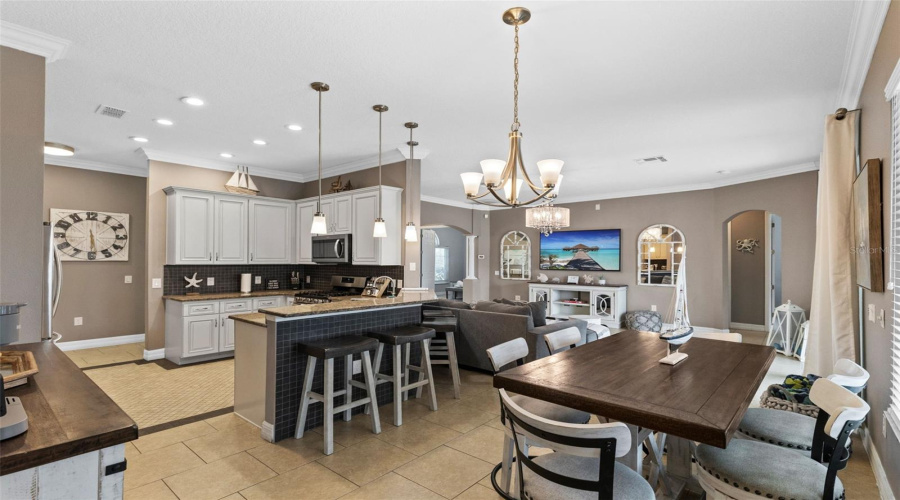 Kissimmee, Florida 34747, 5 Bedroom Bedrooms, ,3 Bathroombathrooms,Residential,For Sale,Plum Blossom,0,Mfro6445852