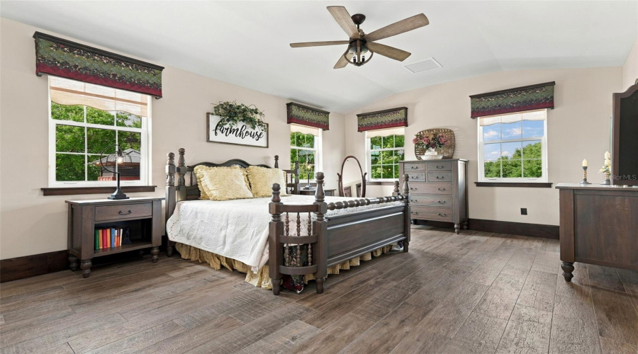 4Th Guest Bedroom - Corner Views! - Abundance Of Closets &Amp; Adjacent Bath