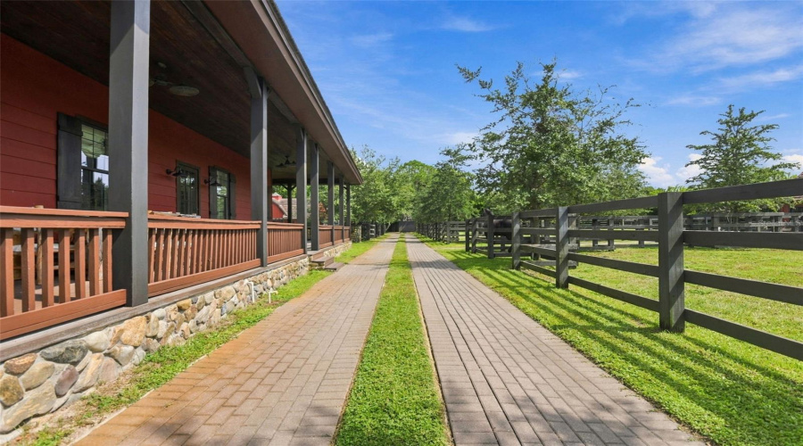Brick Pavers Outline All 3 Pastures &Amp; Barns