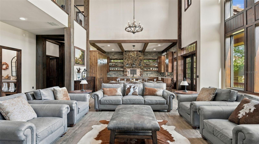 Spacious - Luxury Livingtile Wood Design Floors