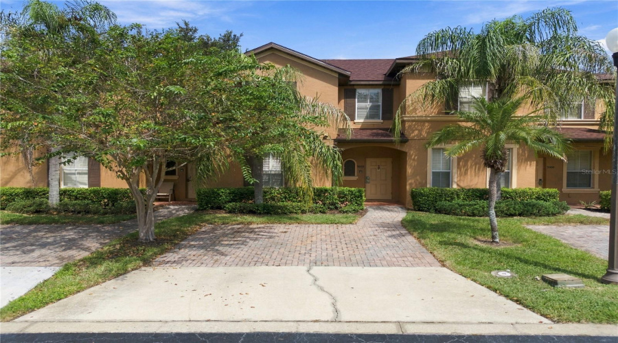 Davenport, Florida 33897, 4 Bedroom Bedrooms, ,3 Bathroombathrooms,Residential,For Sale,Calabria,0,Mfro6443476