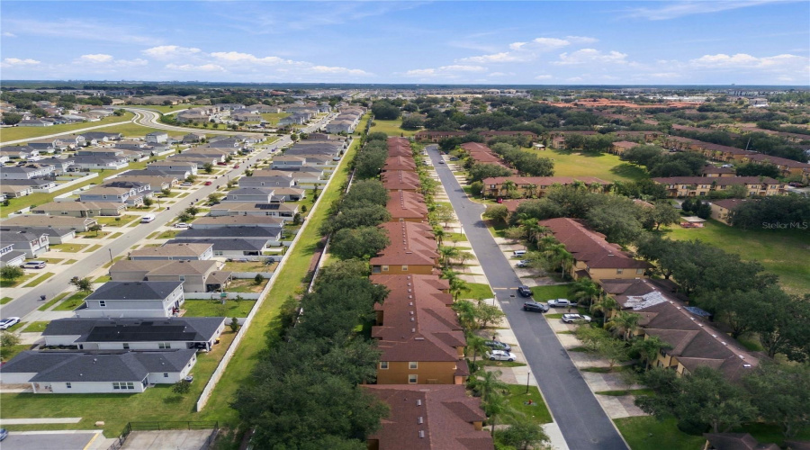 Davenport, Florida 33897, 4 Bedroom Bedrooms, ,3 Bathroombathrooms,Residential,For Sale,Calabria,0,Mfro6443476