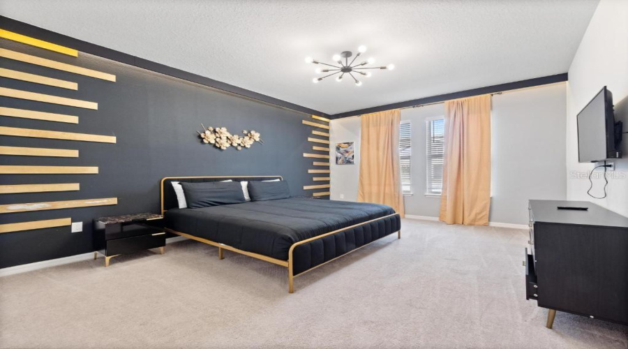 Davenport, Florida 33897, 10 Bedroom Bedrooms, ,8 Bathroombathrooms,Residential,For Sale,Lana,0,Mfro6446810