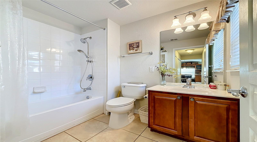 Davenport, Florida 33896, 2 Bedroom Bedrooms, ,2 Bathroombathrooms,Residential,For Sale,Romani,0,Mfrp4940025