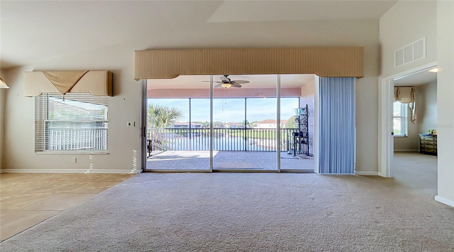 Davenport, Florida 33896, 2 Bedroom Bedrooms, ,2 Bathroombathrooms,Residential,For Sale,Romani,0,Mfrp4940025