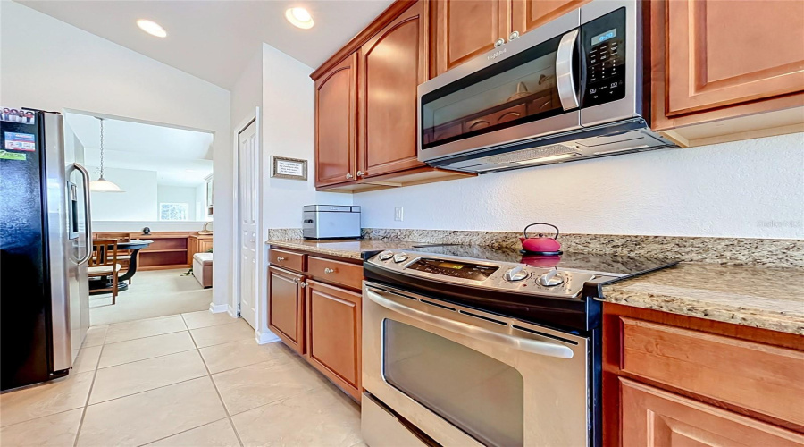 Davenport, Florida 33896, 2 Bedroom Bedrooms, ,2 Bathroombathrooms,Residential,For Sale,Romani,0,Mfrp4940025
