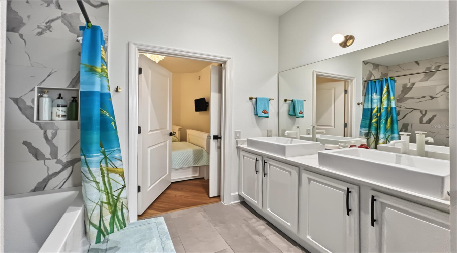 Celebration, Florida 34747, 3 Bedroom Bedrooms, ,2 Bathroombathrooms,Residential,For Sale,Celebration,0,Mfro6445567