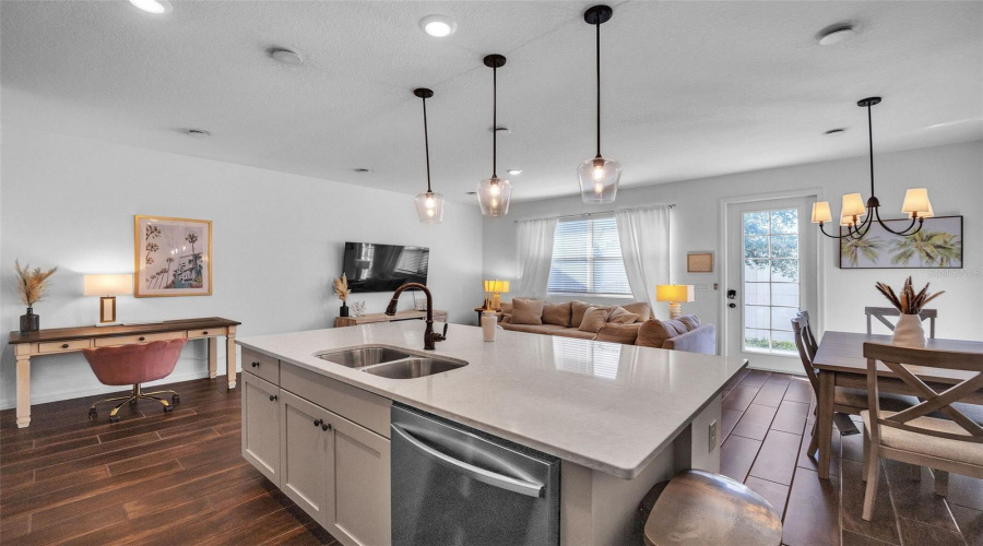 Davenport, Florida 33896, 3 Bedroom Bedrooms, ,2 Bathroombathrooms,Residential,For Sale,Longboat,0,Mfrs5158456