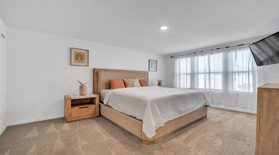 Davenport, Florida 33896, 3 Bedroom Bedrooms, ,2 Bathroombathrooms,Residential,For Sale,Longboat,0,Mfrs5158456