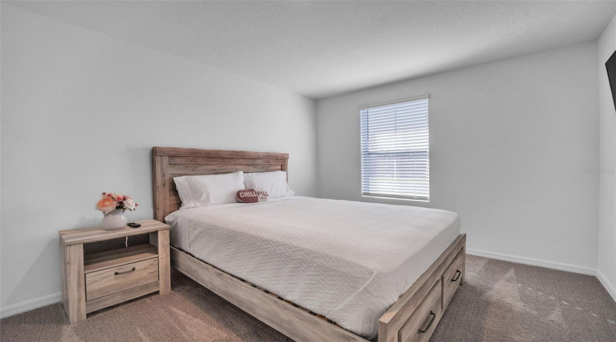 Davenport, Florida 33896, 3 Bedroom Bedrooms, ,2 Bathroombathrooms,Residential,For Sale,Longboat,0,Mfrs5158456