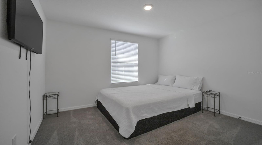 Davenport, Florida 33896, 3 Bedroom Bedrooms, ,2 Bathroombathrooms,Residential,For Sale,Longboat,0,Mfrs5158456