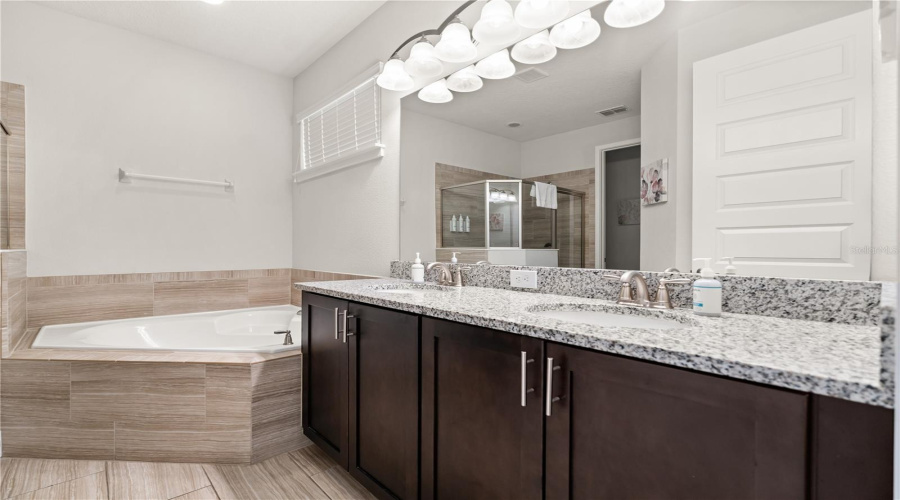 Reunion, Florida 34747, 6 Bedroom Bedrooms, ,5 Bathroombathrooms,Residential,For Sale,Castle Pines,0,Mfro6447193