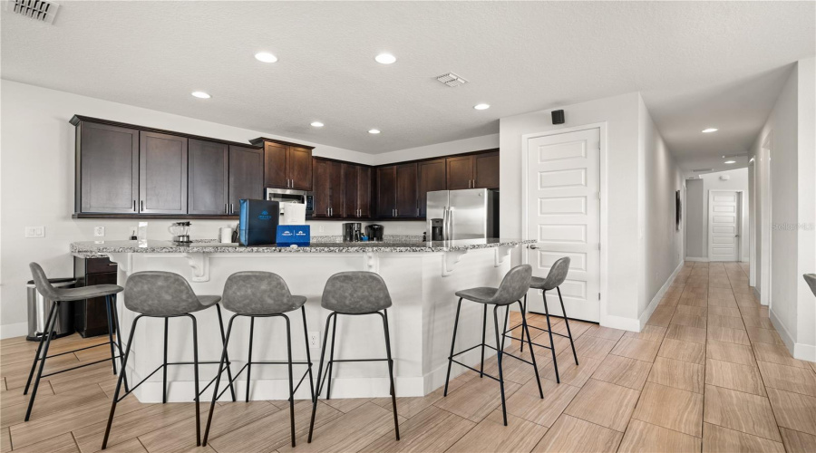 Reunion, Florida 34747, 6 Bedroom Bedrooms, ,5 Bathroombathrooms,Residential,For Sale,Castle Pines,0,Mfro6447193