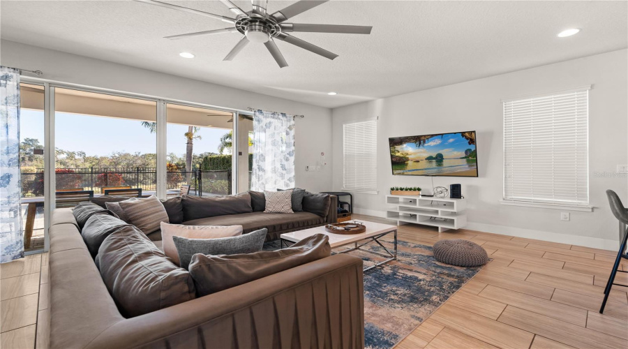 Reunion, Florida 34747, 6 Bedroom Bedrooms, ,5 Bathroombathrooms,Residential,For Sale,Castle Pines,0,Mfro6447193